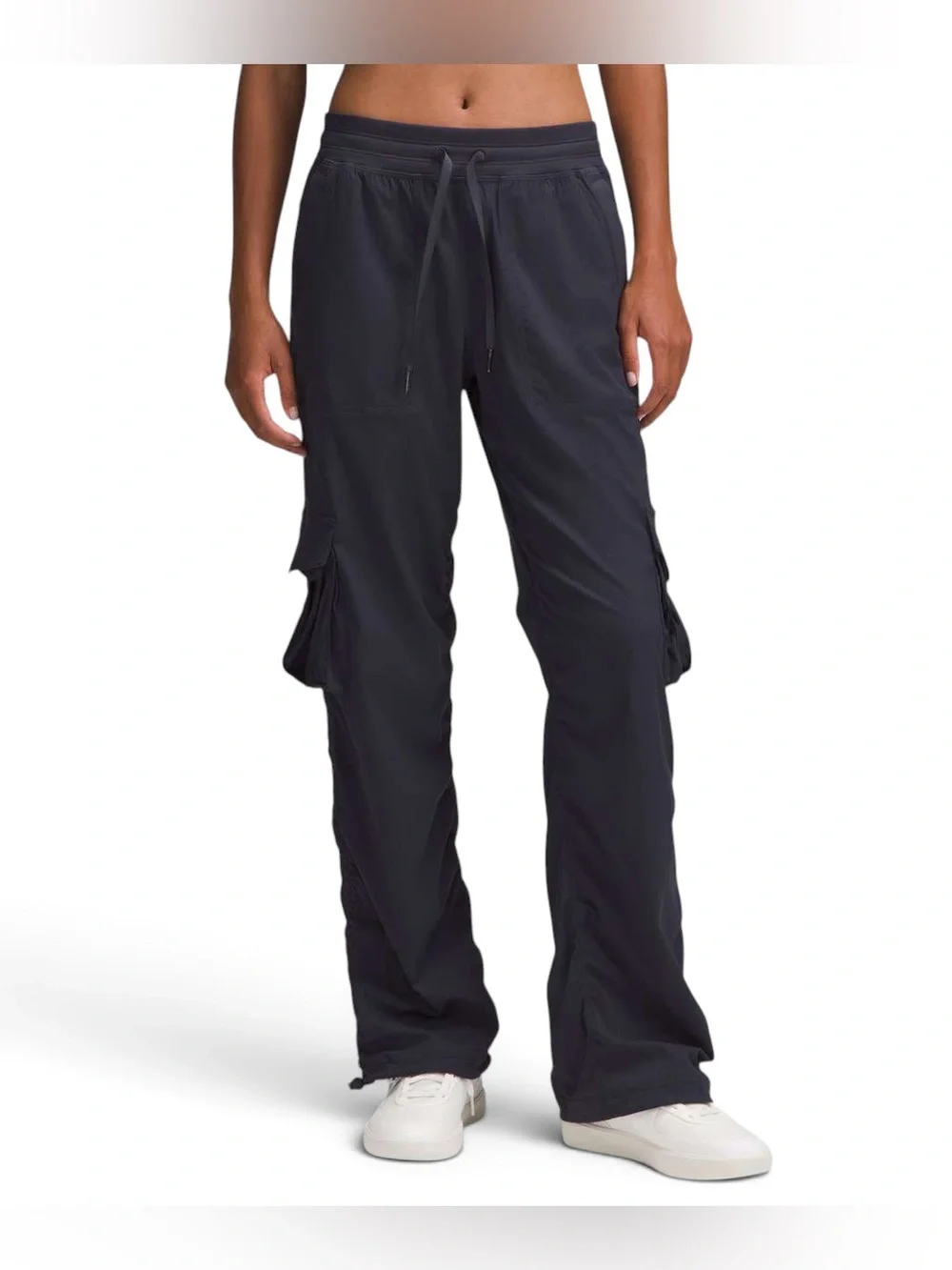 NWT – Lululemon – uDance Studio Relaxed-Fit Mid-Rise Cargo Pant – Black – Sz. XS